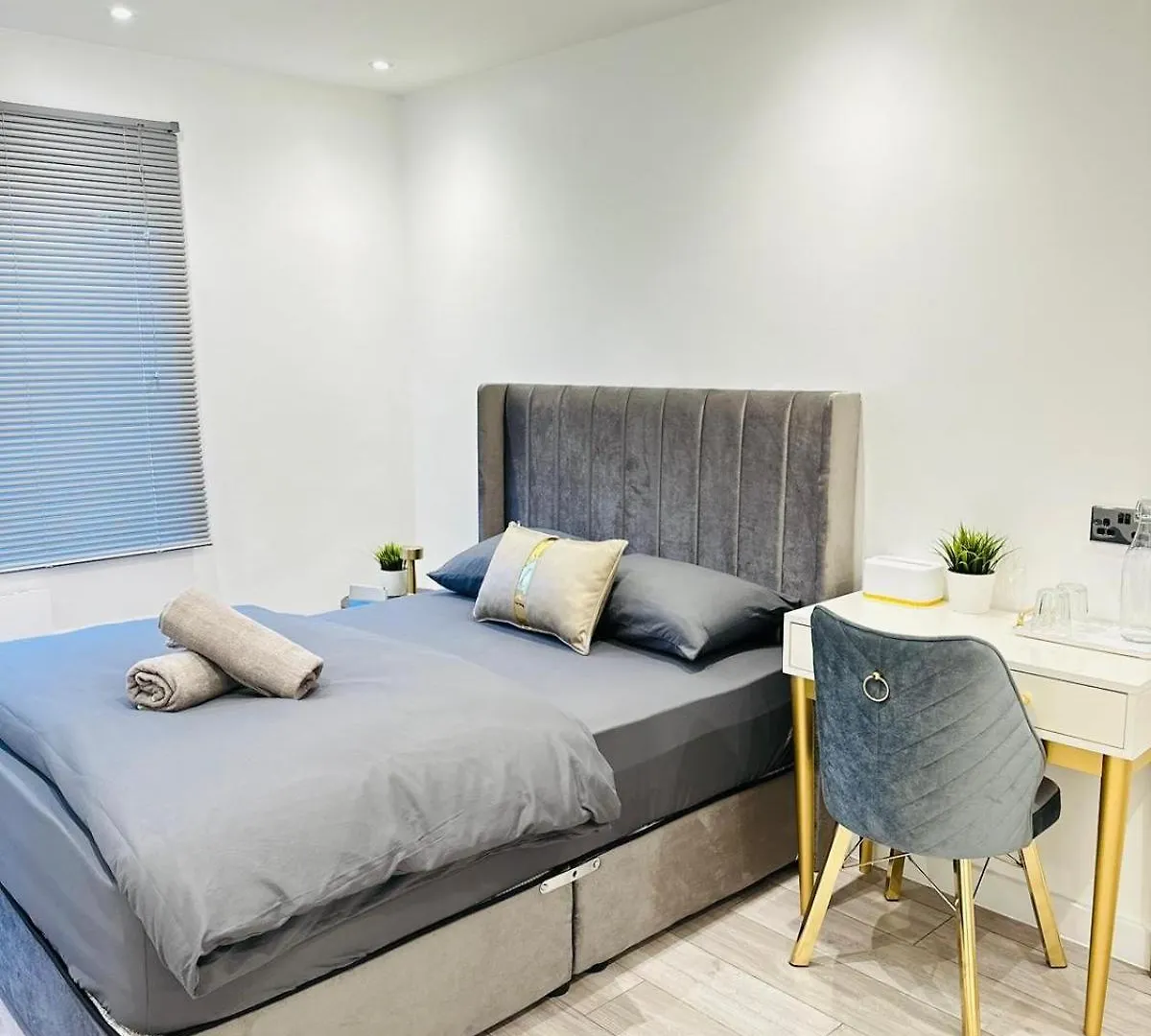 Brick Lane Studio London Apartment